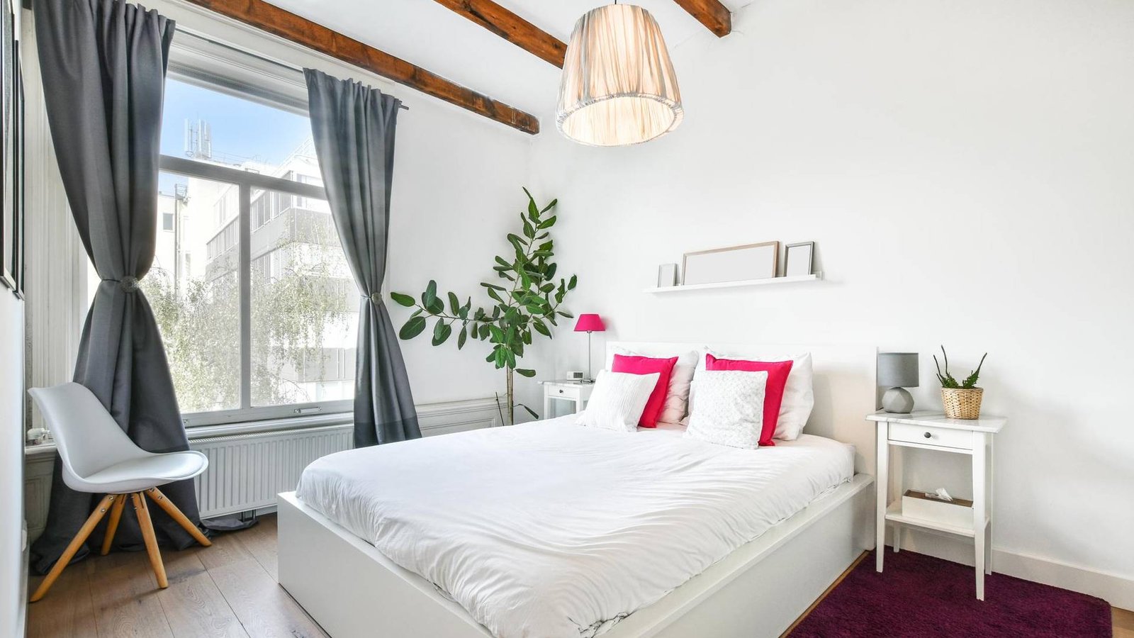 Luxury Hillside Sanctuary Bedroom at Dila Breeze Villa